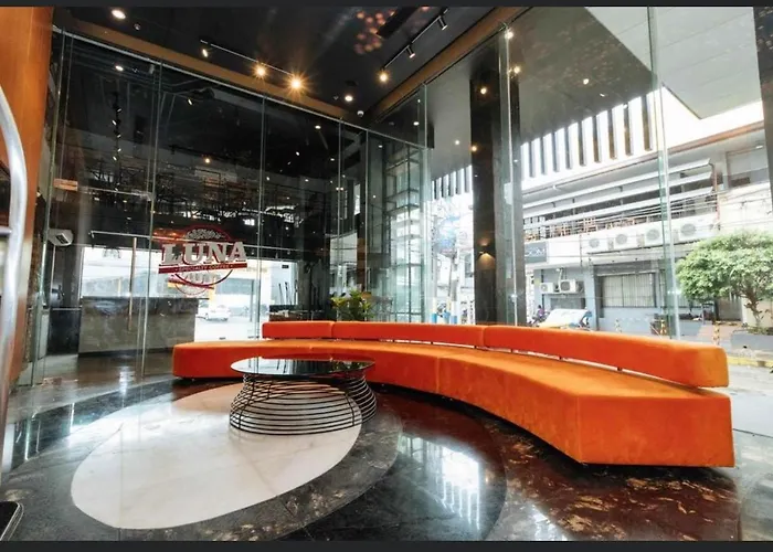 Maxx Makati By Maxihome Land Hotel 3*